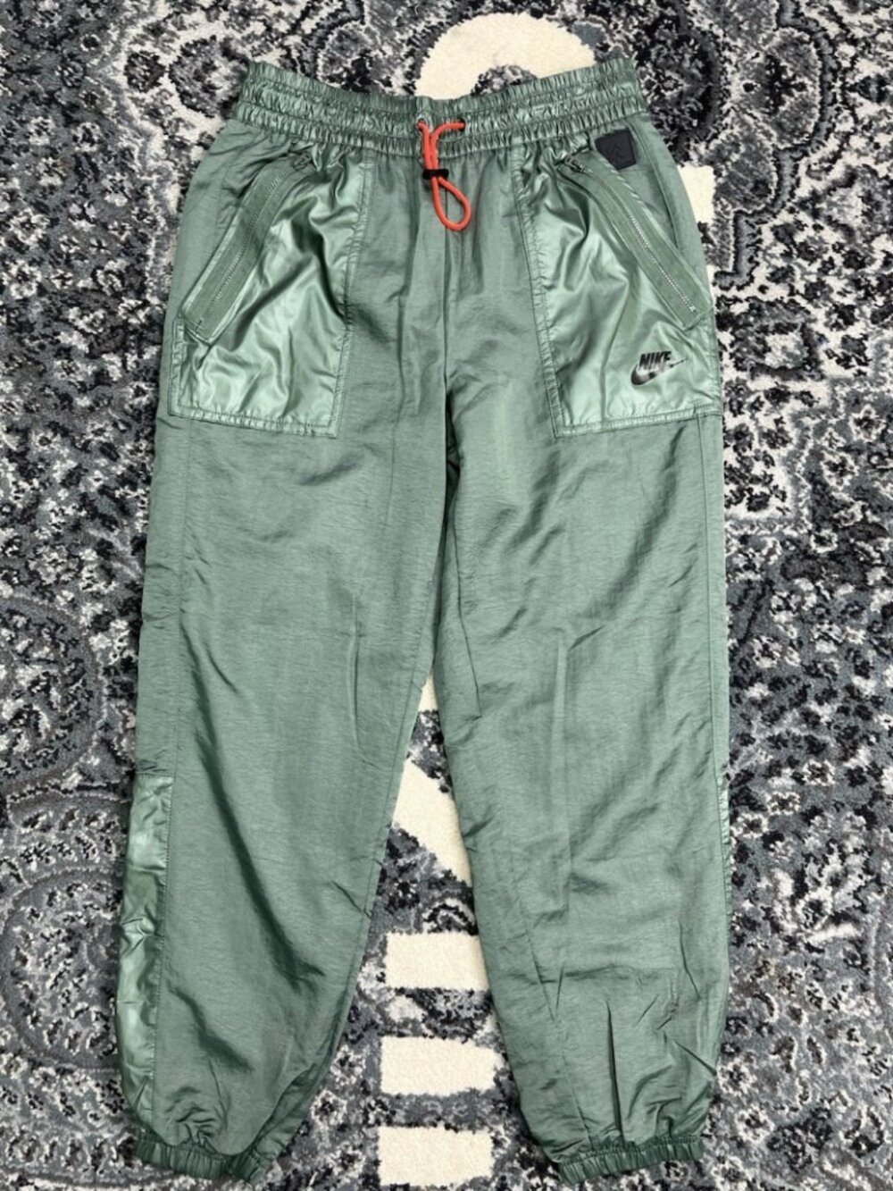 Nike Therma-Fit Drawstring Green Track Warmup Nylon Pants Womens Small S